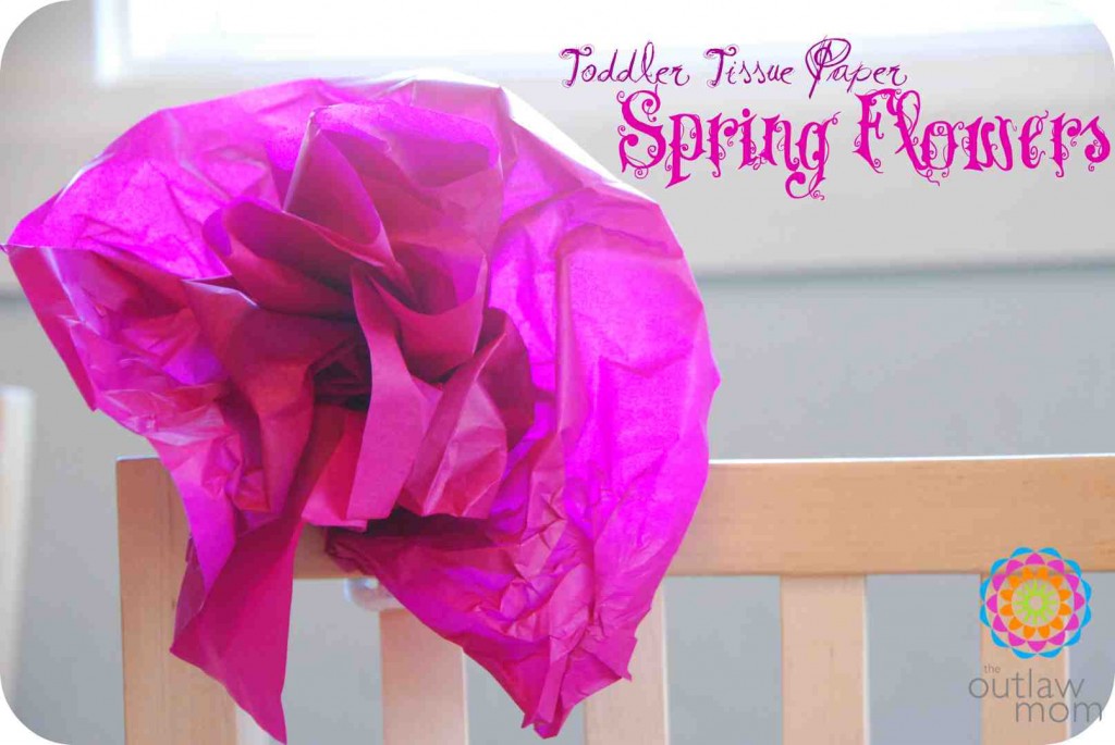 toddler tissue paper and pipe cleaner spring flowers tutorial