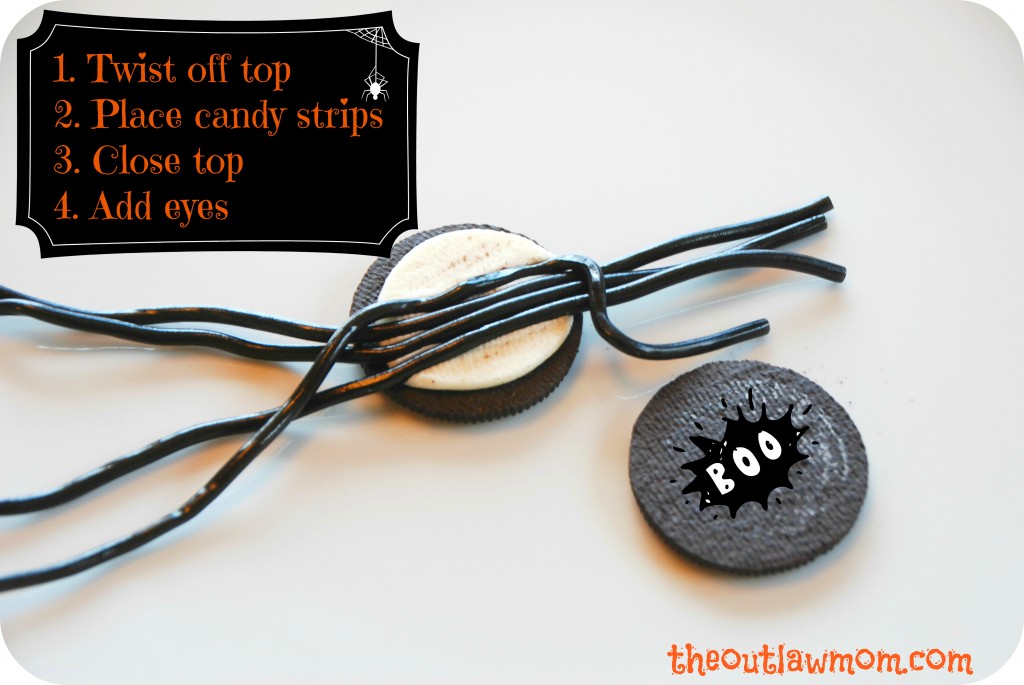 Halloween Treats: Easy Oreo Spiders